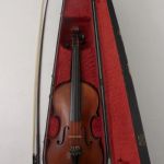 860 5626 VIOLIN WITH BOW